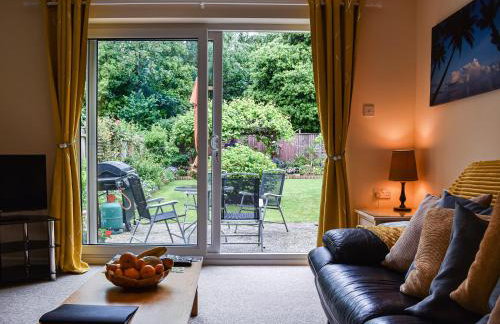 Between The Forest And The Sea - Foto 1