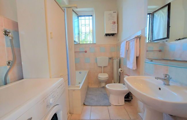 Villa in Italy With Private Garden Retreat - Foto 15