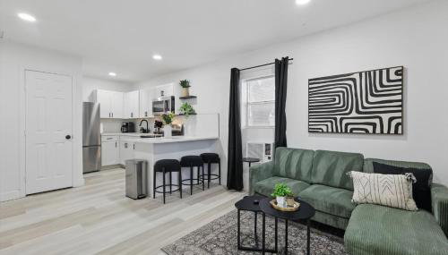 Modern 2BR Unit Hot Tub Outdoor Lounge - Foto 1