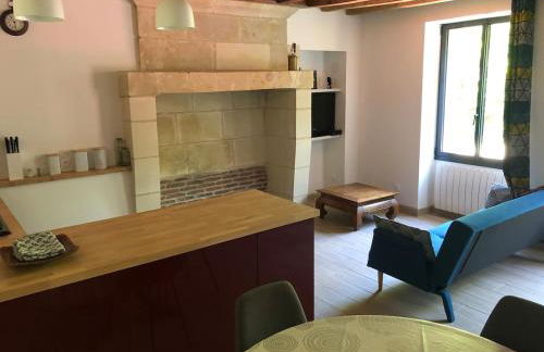 Small house in a troglodyte pit - Photo 1