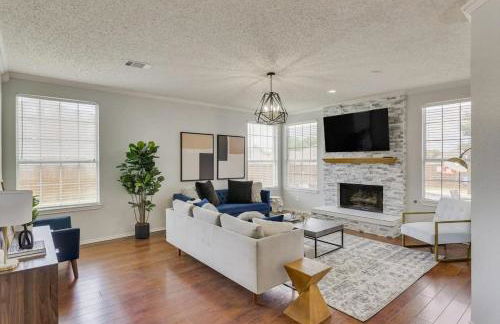 Amazing Modern Spacious Home with Pool - Foto 3