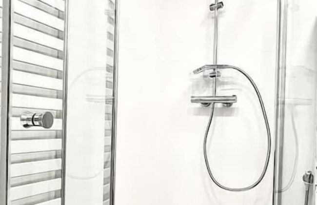 Cosy & New 2 bedrooms in Center - Photo 12