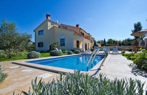 Perla Klaudio - Foto 6