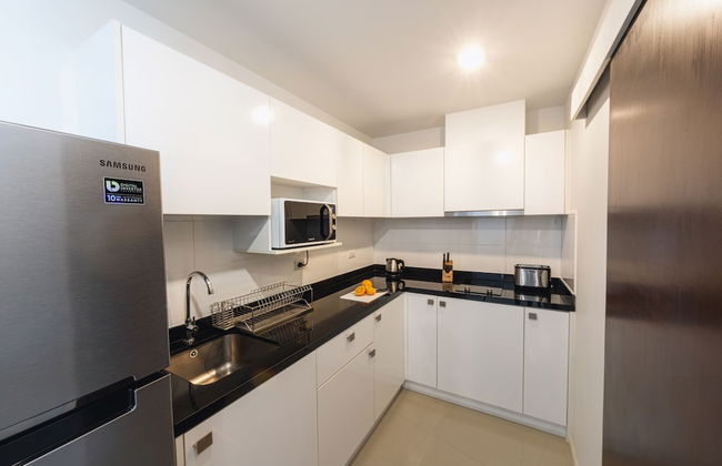 First Choice Grand Suites - Photo 13