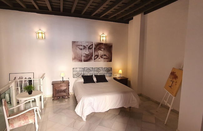 Vista Alhambra Apartamentos - Photo 24