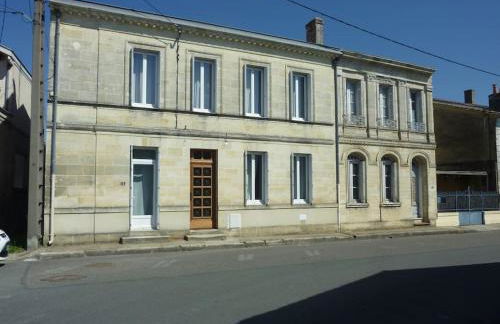 bel appartement en pierre de 88 M2 charme d’antan - Foto 14