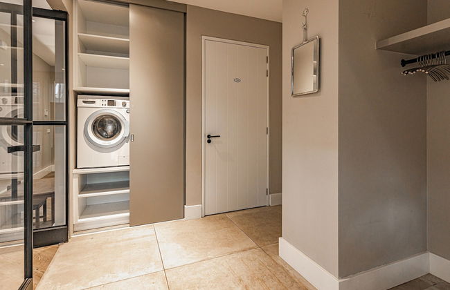 Charming Holiday Home in Nijverdal with Hot Tub - Foto 2