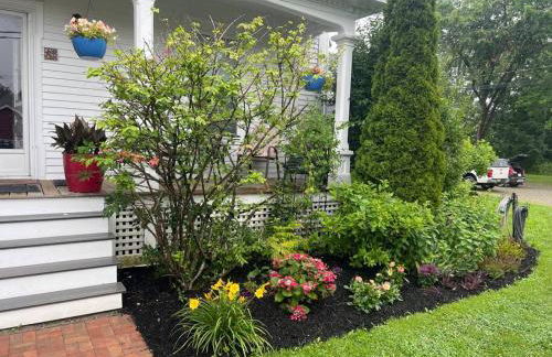 Falls Farmstead 1865 Ellis House Cozy and Comfy Apt #1 - Foto 26