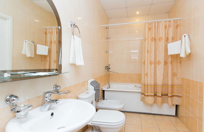 VIZIT Guesthouse - Photo 39