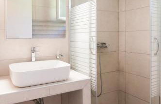 Bill & Eva's precious jewel - Photo 18