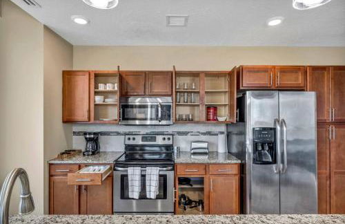 Downtown Flat w/ LAKE VIEW: Walk 2 Stadiums/Arenas - Photo 11