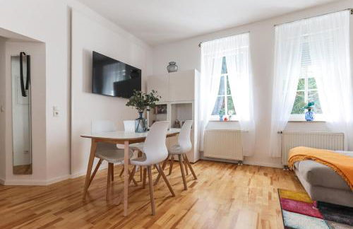 Am Steiger 3 Wohnen direkt am Erfurter Steigerwald Balkon Wasserbett & Badewanne - Foto 3