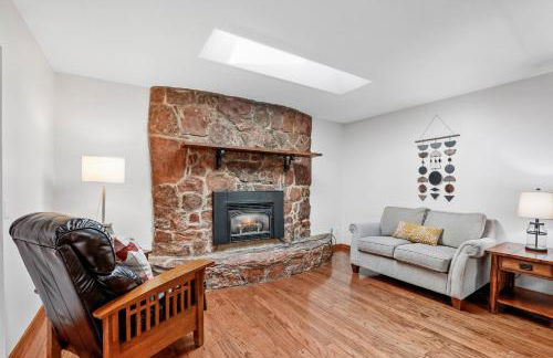 Captivating Continental Country Club Retreat with 4 BDR and Spacious deck! - Photo 2