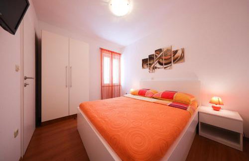 Villa Pino with Pool, Sauna & Jacuzzi - Foto 16