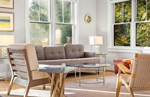 Modern Family Home Walkable to Town - Foto 7