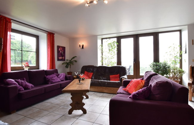 Holiday Home in Rendeux With Fenced Garden - Photo 3