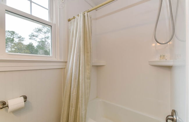 Miss Audrey Quiet&Cozy Historic Cottage - Foto 27