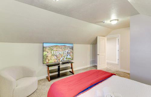 Hike, Golf and Ski Family Home in South Jordan - Foto 21