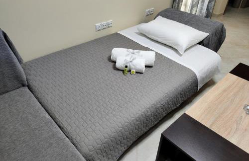 Silver Pearl Apartment - Photo 23