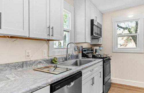 Cozy Coastal Cottage - Foto 31