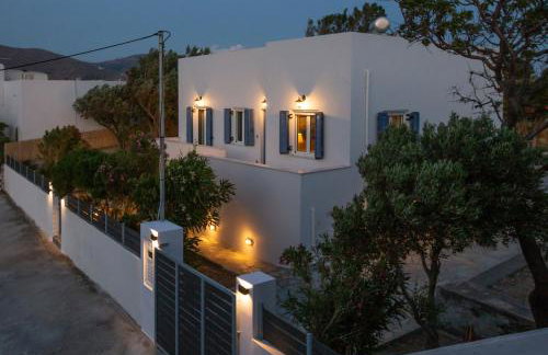 Ruby's summer house with spacious garden and free parking - Foto 45