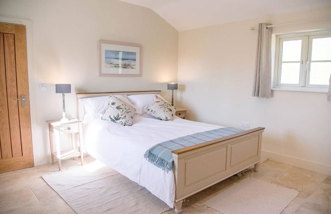 Hill Stables, Ufford - Photo 2