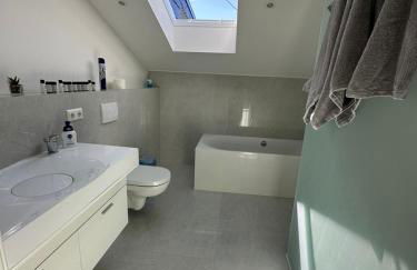 Große FerienWohnung 3 Schlafzimmer Neubau Gästehaus 120m2 - Foto 74