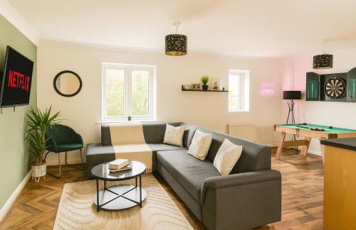 Elegant Getaway 2BR Perfect for Families Sleeps 6 - Foto 14