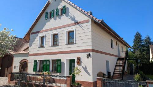 Weißes Nest - Foto 1