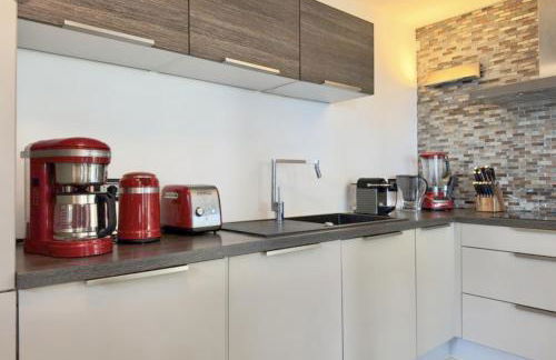 Villa Ormarine, vue exceptionnelle sur la baie de Cannes et le Mercantour - Foto 31