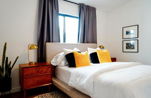 Private Family Friendly Guest Home - Photo 2