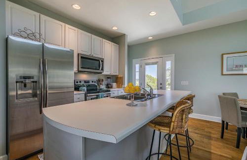 Seaside Bungalow With Million Dollar Views - Foto 16