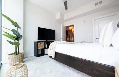 Buckhead High-Rise Retreat with Pool & Balcony - Foto 5