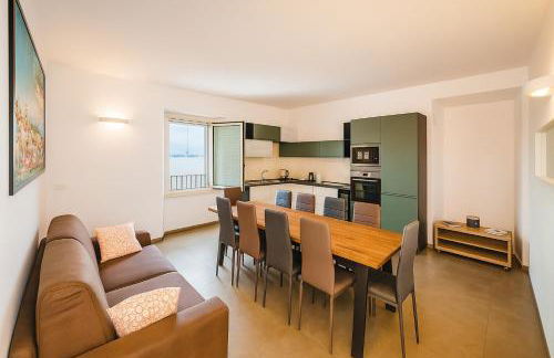 LAKEFRONT HOME RESIDENZA IL GALLO IN RIVA AL LAGo - Foto 11