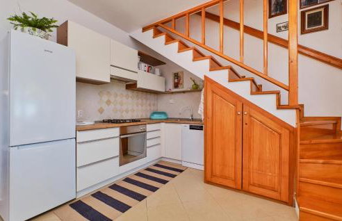 Gorgeous Home In Punta Kriza With Wifi - Foto 4