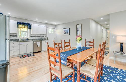 Square Pond Vacation Rental with Boat Dock and View! - Foto 8