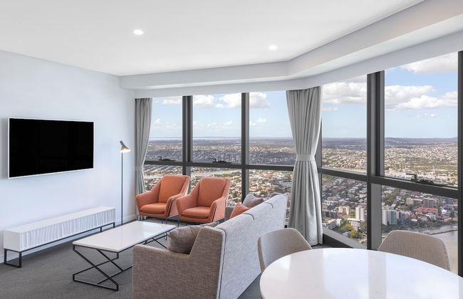 Meriton Suites Adelaide Street, Brisbane - Photo 33