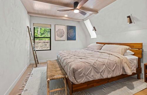 Aframe River Retreat, Sauna, Hot Tub, Workspace, New Build! - Foto 36