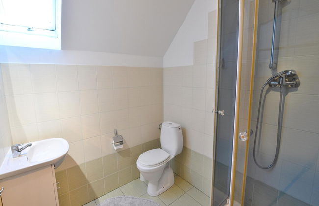 Holiday Apartment, 3 Bedrooms, Garden, Slowino - Photo 8