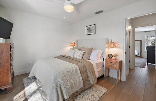 The Tremain - Steps to Downtown w King Bed - Foto 8