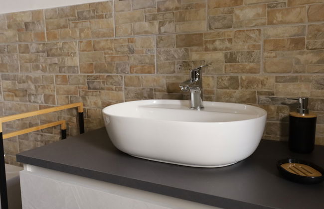 1 bedroom Apartment in Vernole with garden - Photo 18