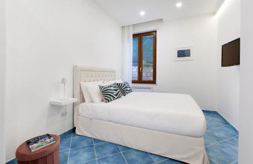 J'Adore Sorrento - Photo 10