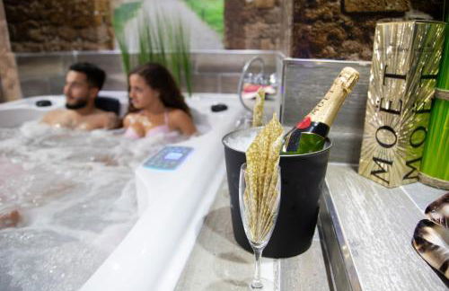 LA VEGUILLA DELUXE JACUZZi - Photo 2