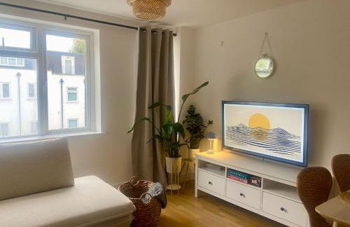 One bedroom flat close to the Tower Bridge - Photo 4