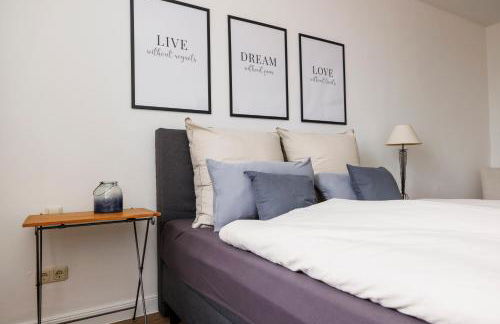 zentrale Ferienwohnung neu renoviert - Foto 5