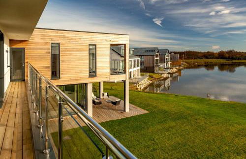 Lakeside property with spa access on a nature reserve Sandpiper BV13 - Photo 25