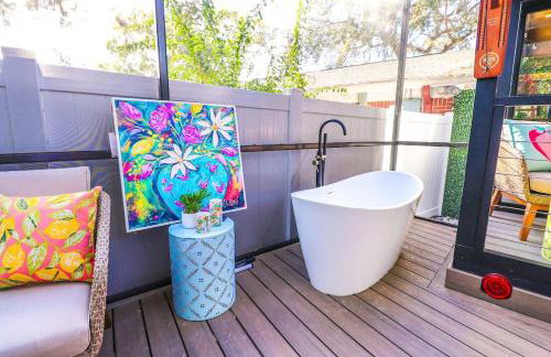 FunTropicalTinyHomeGolfCartLake - Foto 9