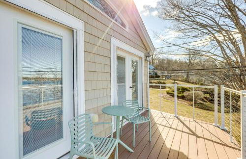 Steps to Beach Lake-View Laconia Getaway! - Foto 12