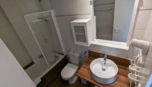 Strandkoje in erster Reihe mit traumhaftem Blick auf die Kieler Förde - Foto 3