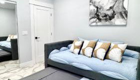 NEW PHX Pool Home With Deep End and Central Location - Foto 5